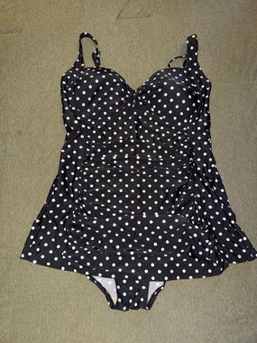 Merona Black and White Polka Dot One-Piece Swimsuit dress size XL
